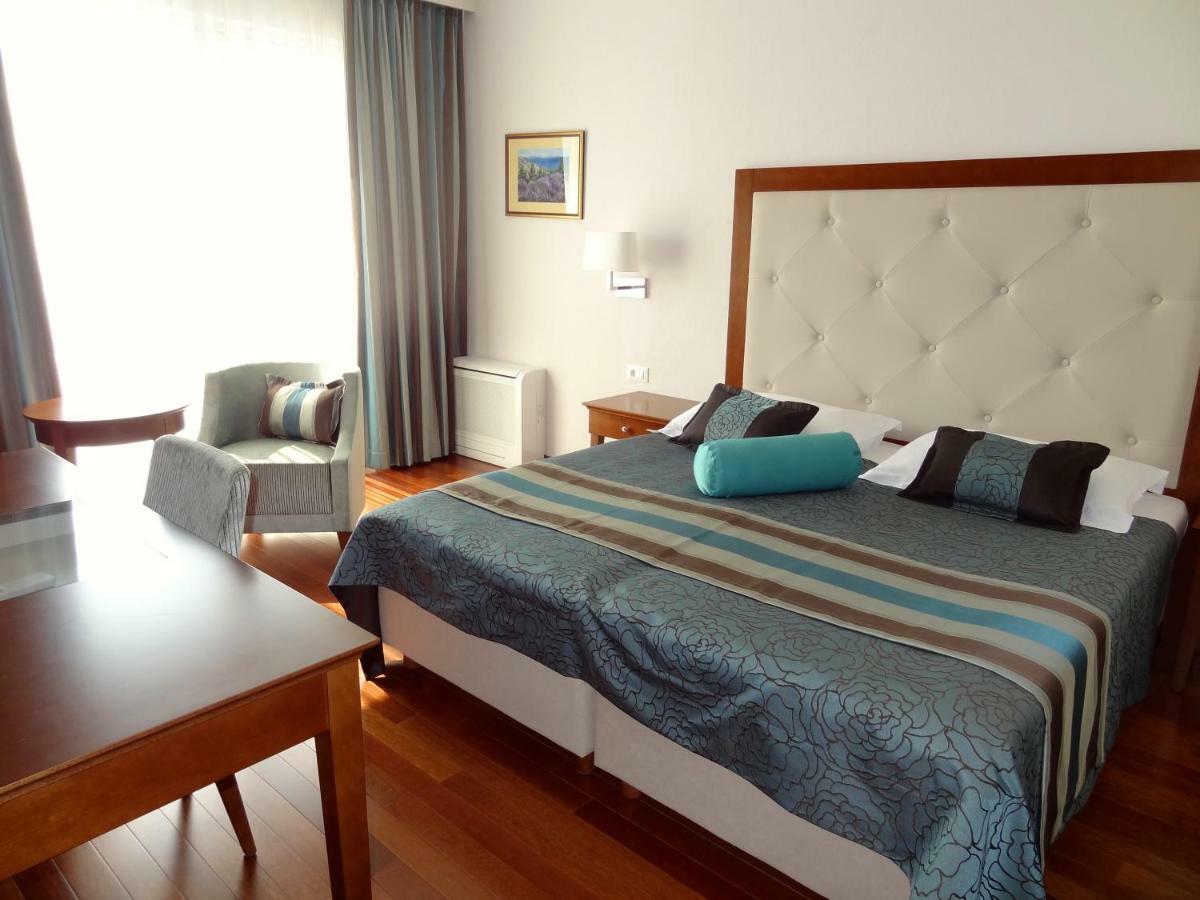 Apartments Ruza Makarska Eksteriør billede
